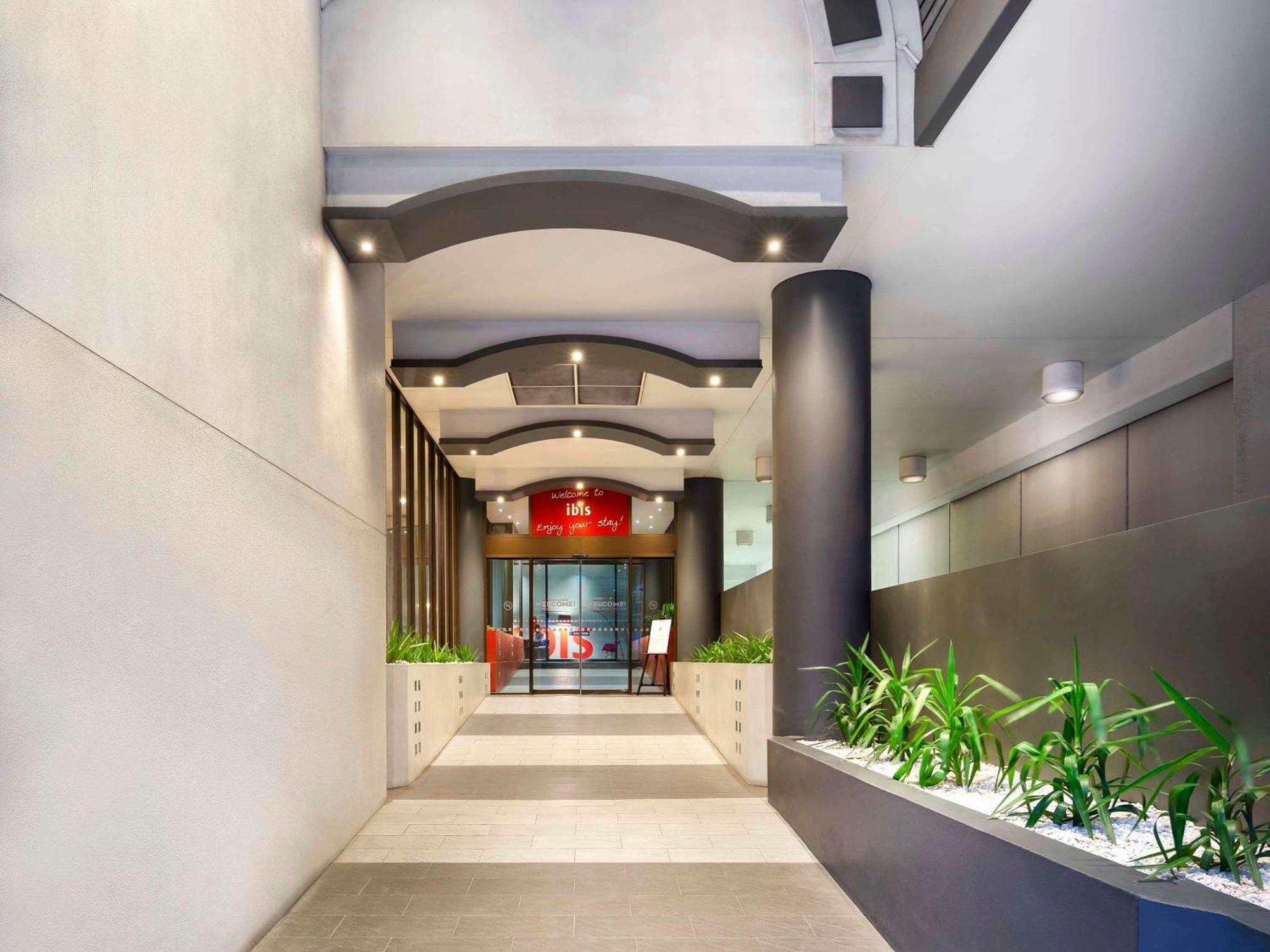 ibis Melbourne Hotel&Apartments Eksteriør billede
